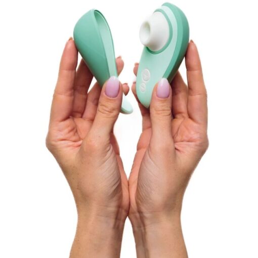 WOMANIZER - LIBERTY 2 ESTIMULADOR  SUCCIONADOR CLITORIS VERDE CLARO - Imagen 5